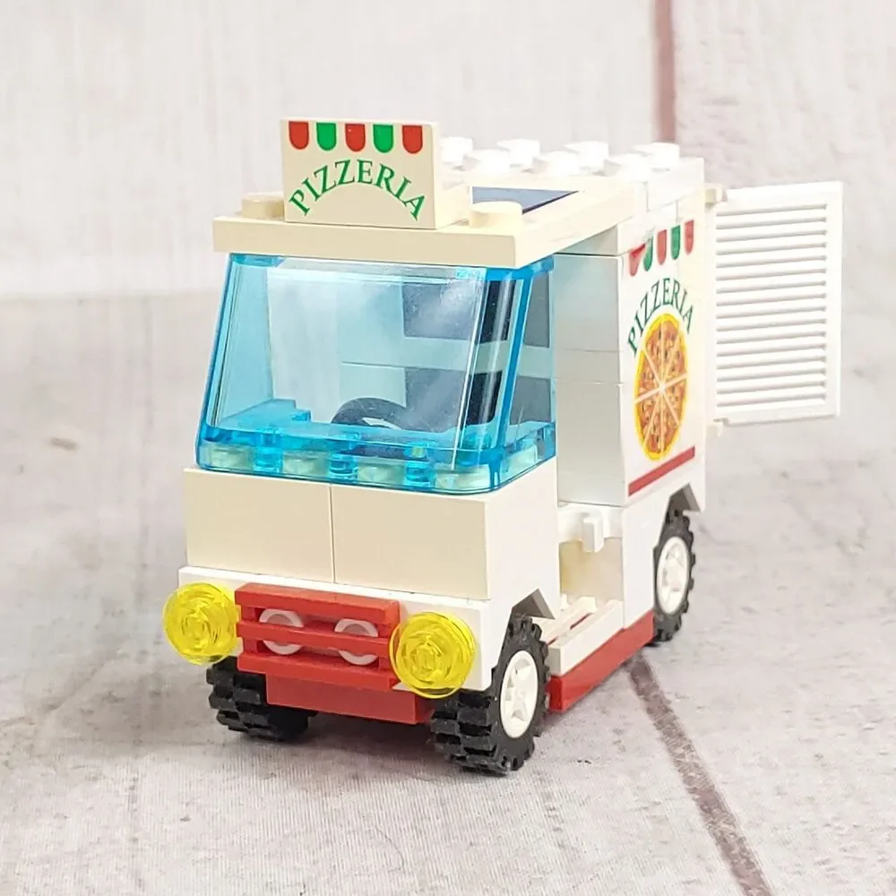 1994 LEGO Town: Pizza-To-Go Store 6350 - 100% COMPLETE w/ Instructions - NO BOX